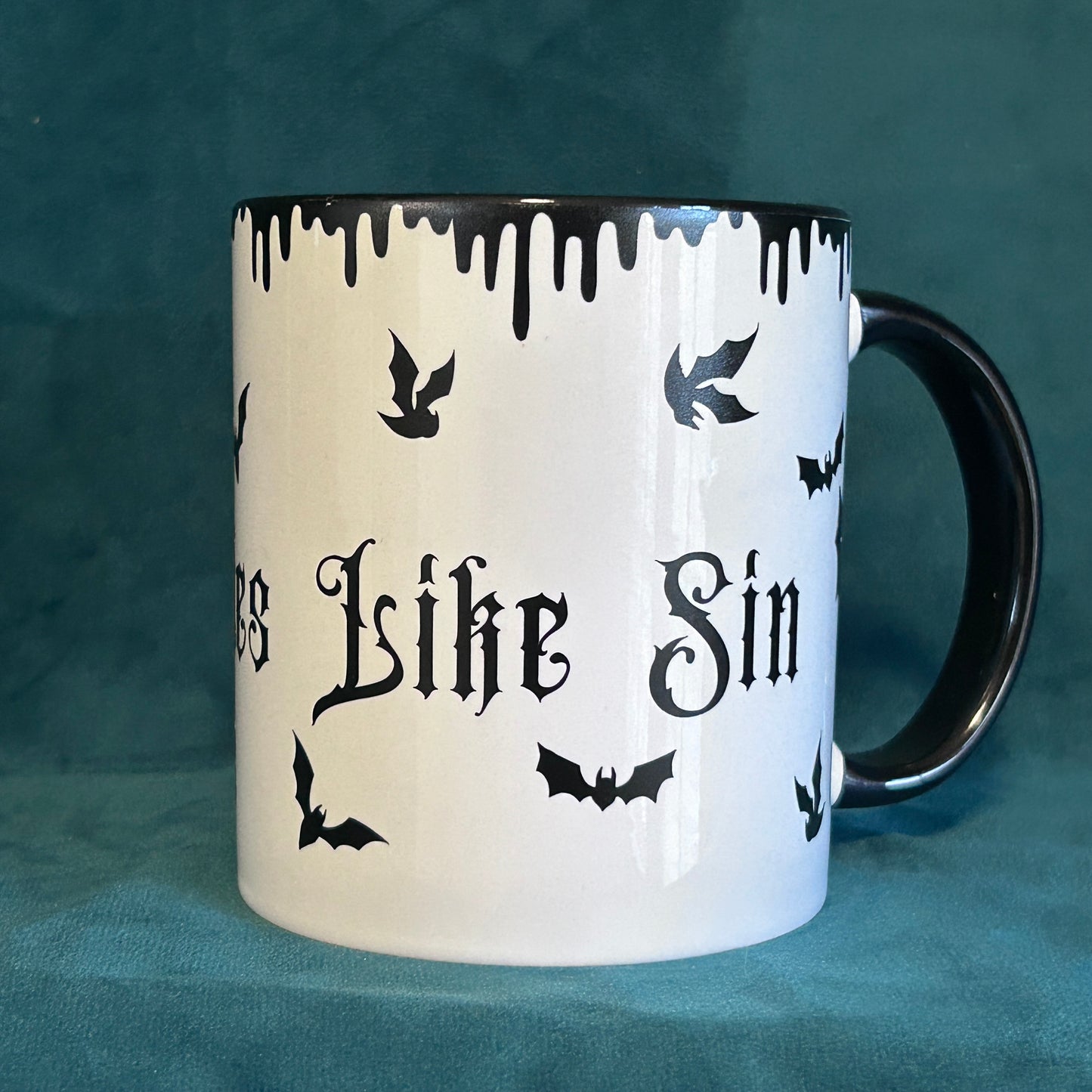 “Tastes Like Sin” Vampire Goth Mug – 16 oz | tiHERas Lifestyle